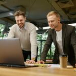 Lenovo ThinkBook 16 G8 IAL – nowoczesne rozwiązanie dla profesjonalistów i użytkowników domowych